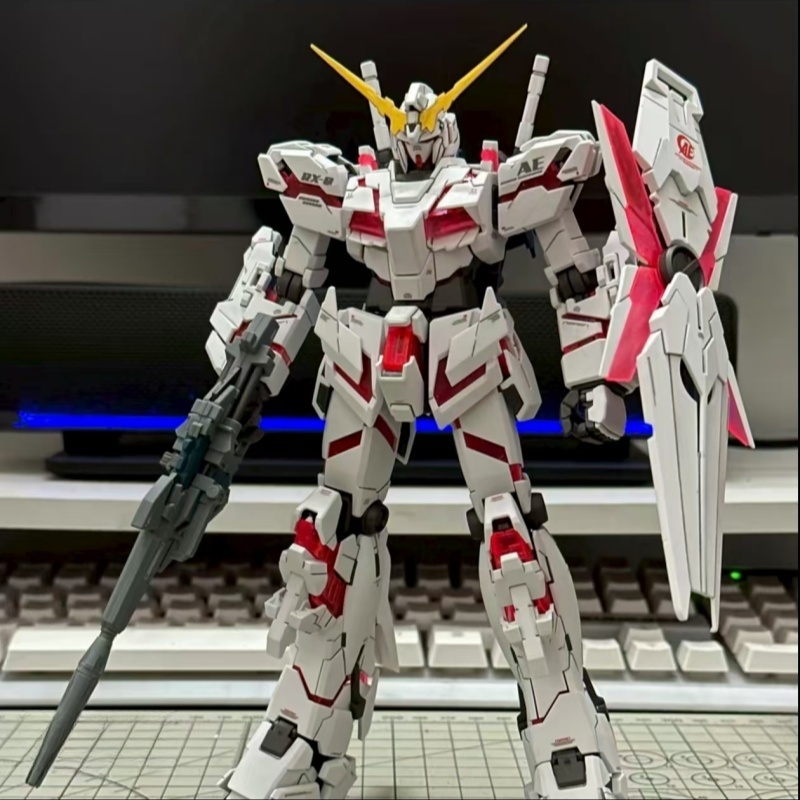 Gundam Model Mg - Modelo ensamblado HG Unicorn 1/144 Jim