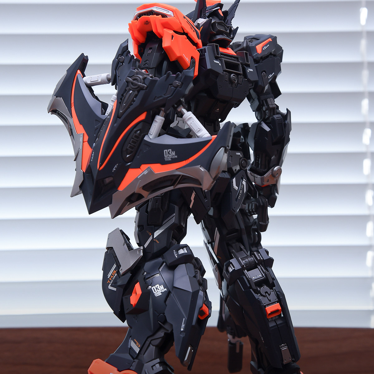 INERA Infinite Line UMD Series - Fenrir Model Kit In Era reseña y precio