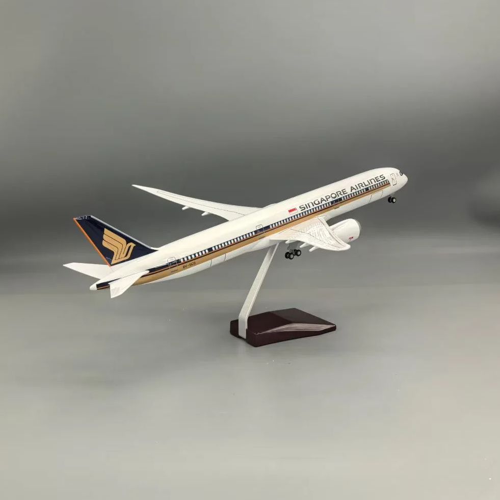 Modelo de Avión de Resina, Avi - Model Kit Singapore reseña y precio