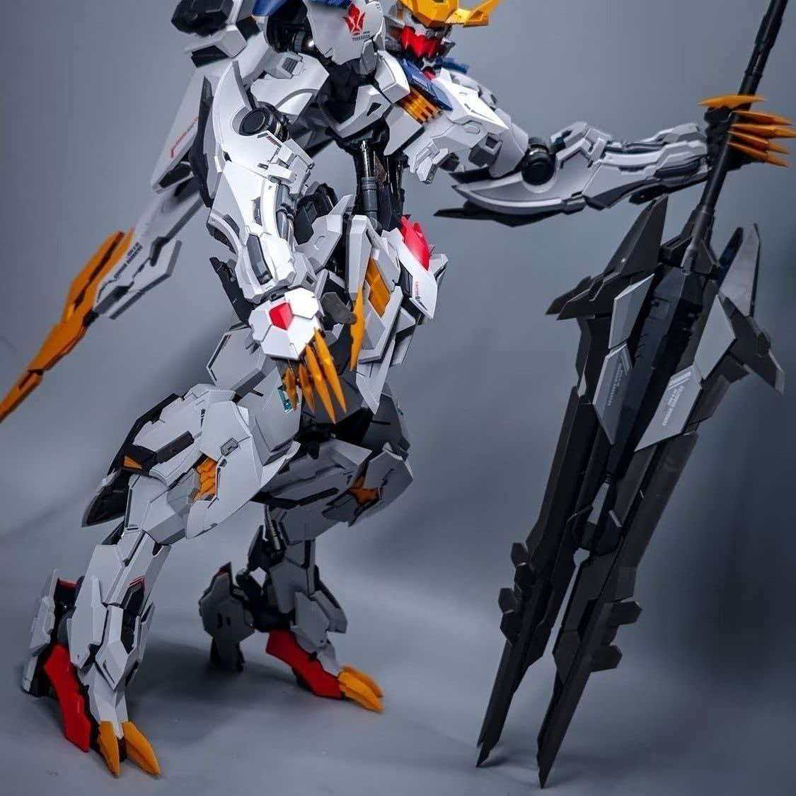 【En stock】Wolf Technology 1/10 - Fenrir Model Kit In Era reseña y precio