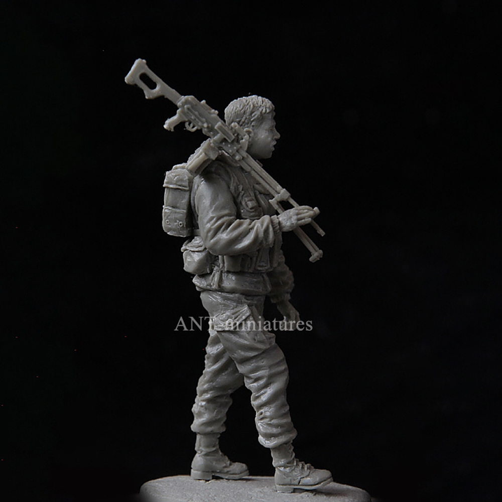 Kit de modelo de muñeca a esca - Model Kit History reseña y precio