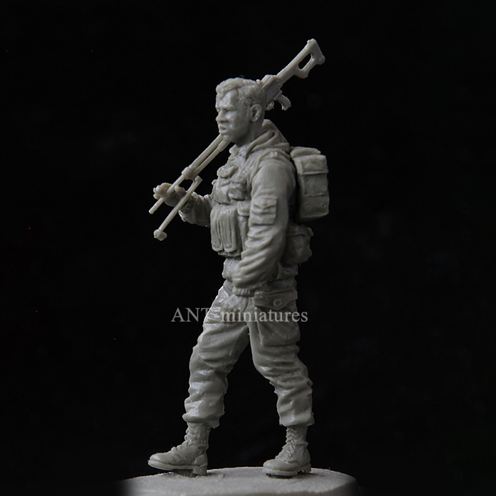 Kit de modelo de muñeca a esca - Model Kit History reseña y precio